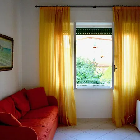 Casa Del Pruno Apartment *
