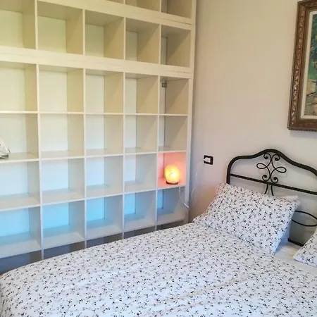 Casa Del Pruno * מונטרוסו אל מארה