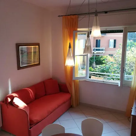 דירה Casa Del Pruno מונטרוסו אל מארה